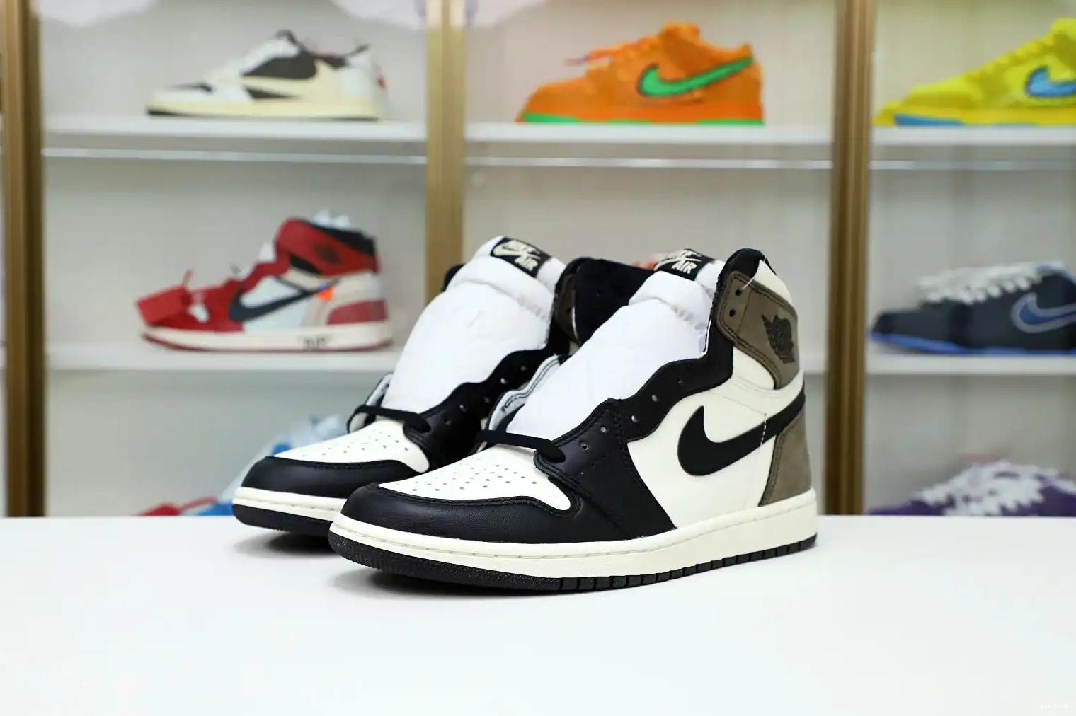 1 'DARK Kimikick RETRO HIGH AIR JORDAN OG MOCHA' 0512